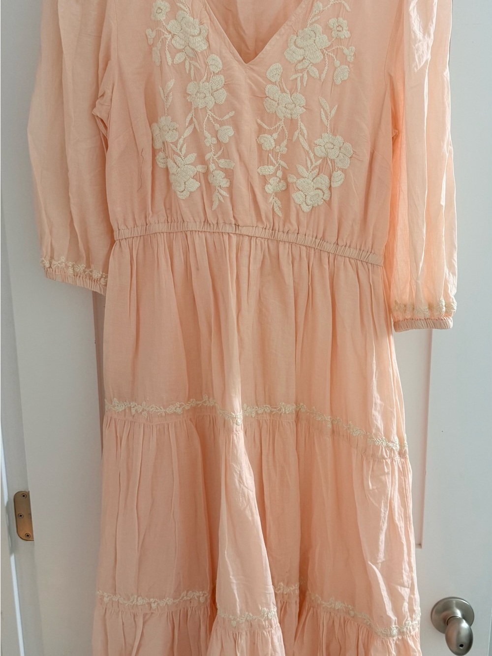 Lucky Brand Light Pink Tiered Midi Dress with Cream Floral Embroidery - Picture 4 of 4